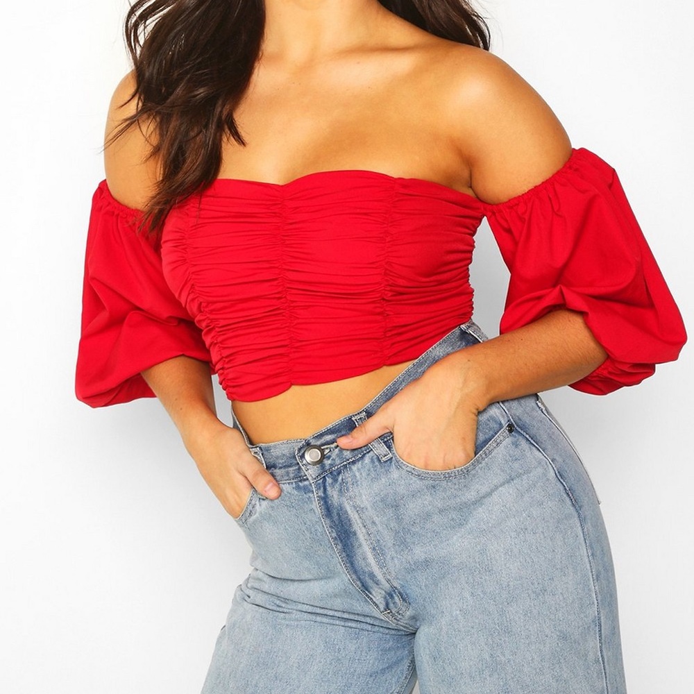 Ruched Volume Sleeve Crop Top